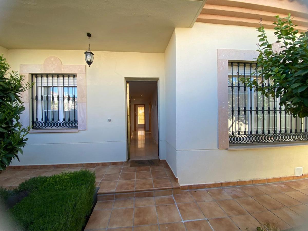 Сasa de vacaciones Casa Cervantes By Casaturistica